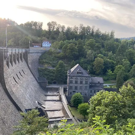 Diemelblick Apartamento *